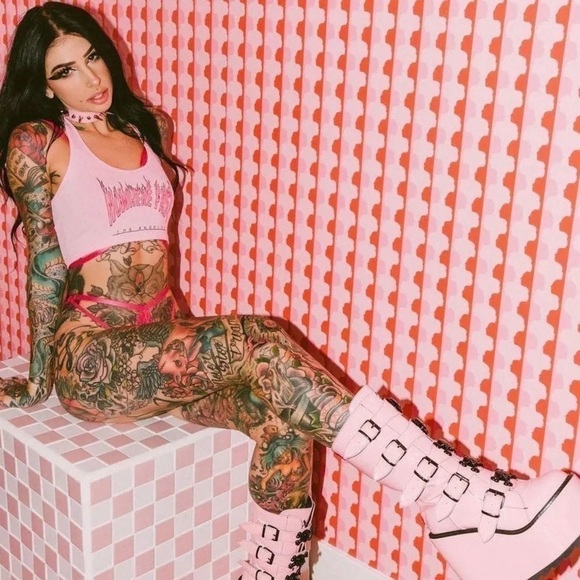 NIB Y.R.U. Pink Dune Skull Platform Boots - Picture 5 of 11